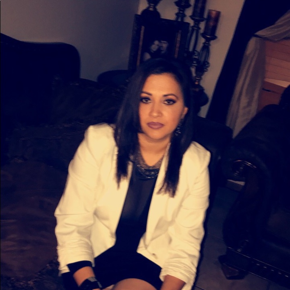 Meet your Posher, Luz